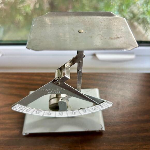 Vintage Hamilton Postal Scale – Mid-Century Metal Desk Scale 5.25” - Picture 2 of 10